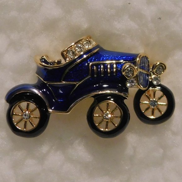 ANTIQUE CAR PIN - Picture 1 of 6